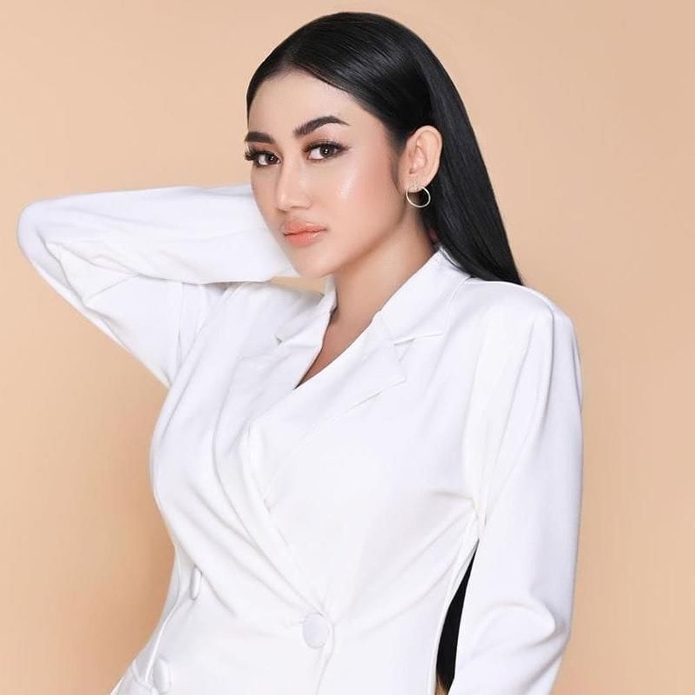 Pamela Safitri (Duo Serigala)