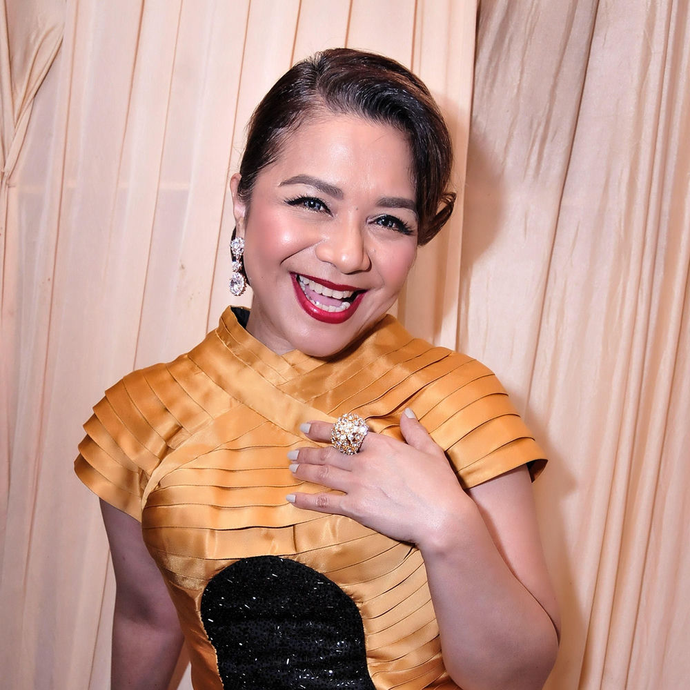 Ruth Sahanaya